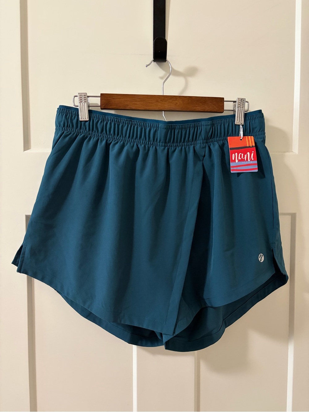 Nani Coastal Skort, Blue, Size L, New with Tags